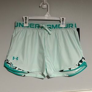 Under Armour Girls Shorts Size YLG